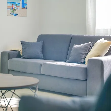 Maison Lumineuse Avec Veranda Et Jardin - 8 Personnes Les Sables-dʼOlonne