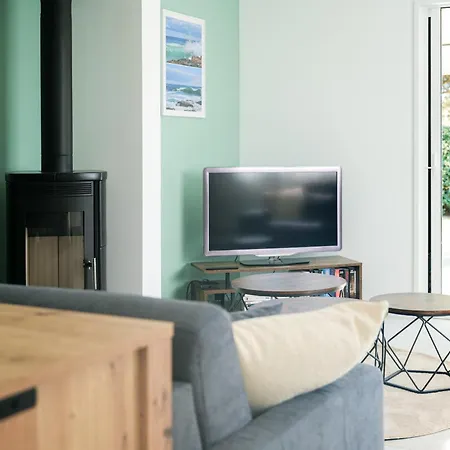 Maison Lumineuse Avec Veranda Et Jardin - 8 Personnes Holiday home