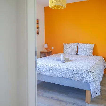 Maison Lumineuse Avec Veranda Et Jardin - 8 Personnes Ле-Сабль-д’Олон