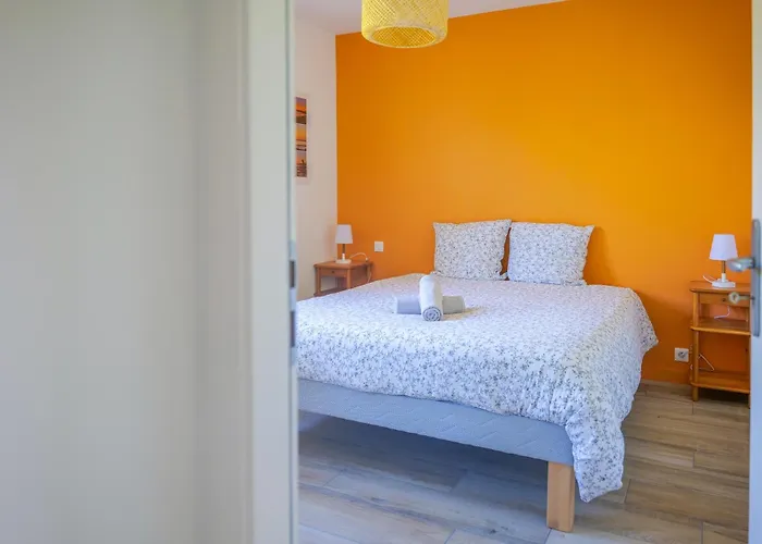 Maison Lumineuse Avec Veranda Et Jardin - 8 Personnes Les Sables-dʼOlonne